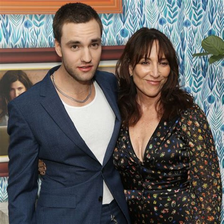 Exploring The Early Years Of Katey Sagal: A Journey Through Her Youth