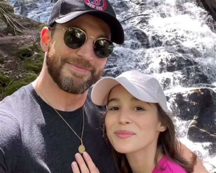 Unveiling The Life Of Sean Evans' Wife: A Deep Dive Into Their Relationship